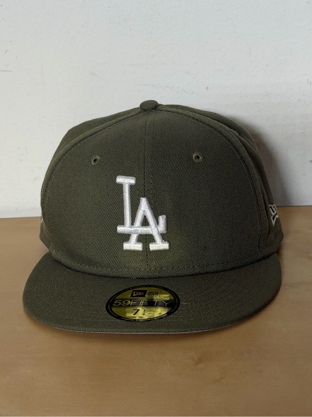 Los Angeles Dodgers New Era Olive White Logo 59FIFTY Fitted Hat Cap Size 7 1/4